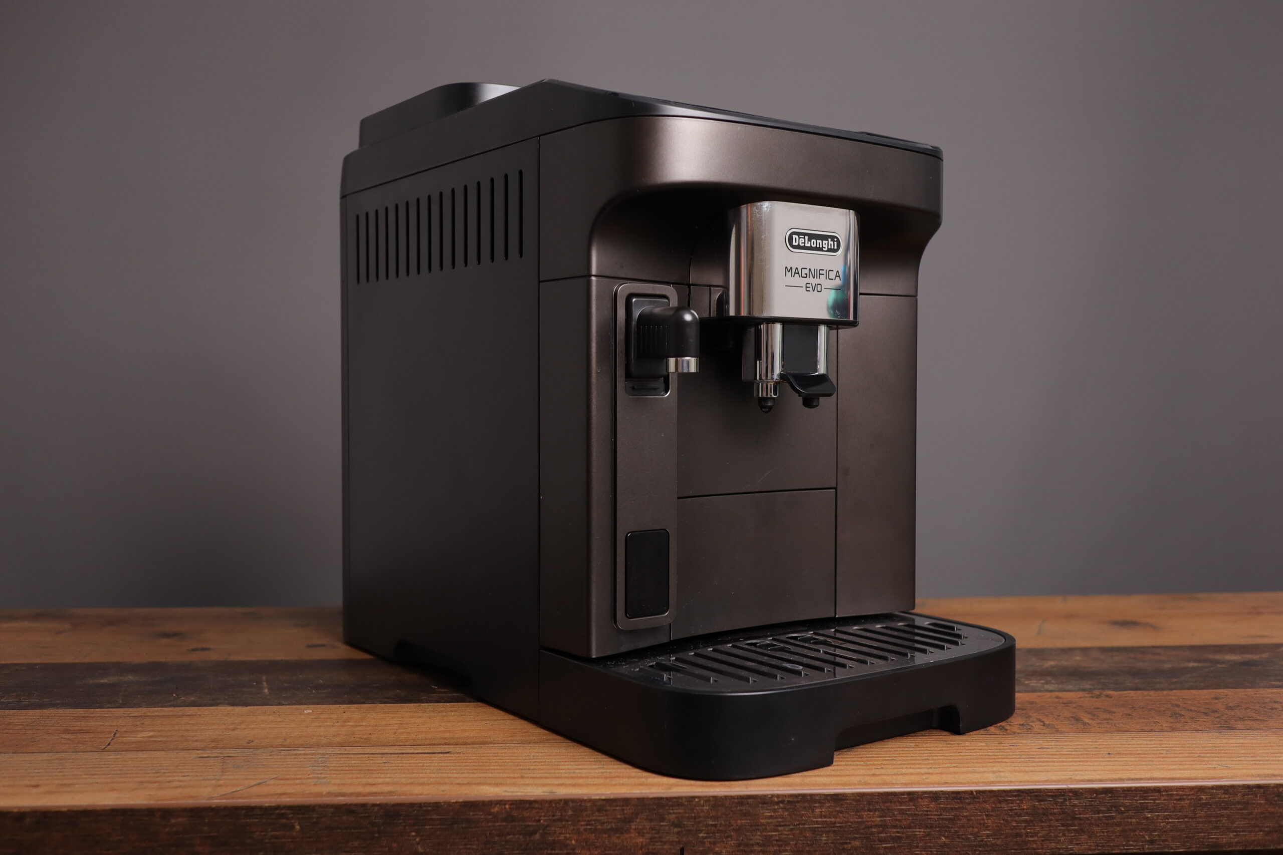 Delonghi Magnifica Evo Review - Best Midranged Superautomatic