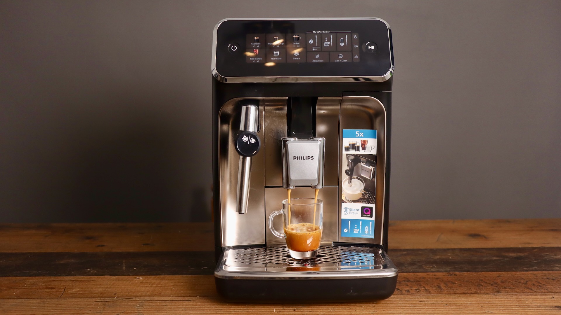 Philips 3300 espresso machine pulling an espresso shot